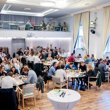 酒店 Boutique Missen 特伦钦温泉区